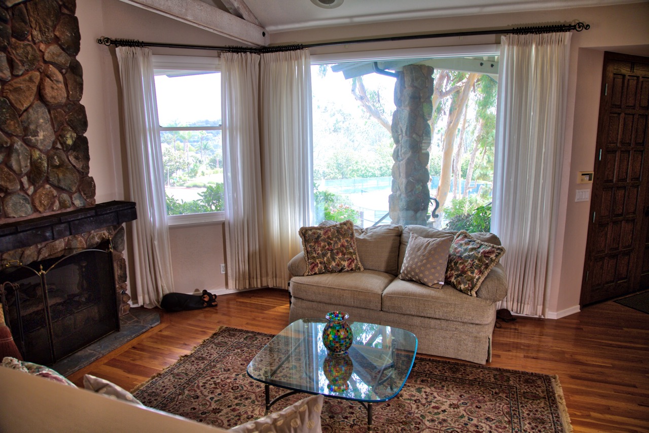 Comfortable and Inviting Living Room